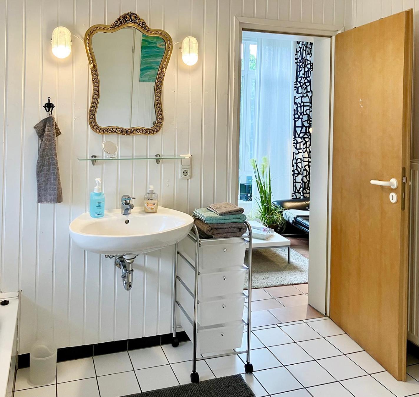 Ferienapartment Kastanje Gross Ippener Экстерьер фото